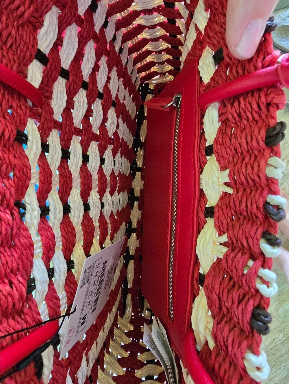 NWT ZARA Stylish Red & Cream Woven Tote Bag, Size 11.4